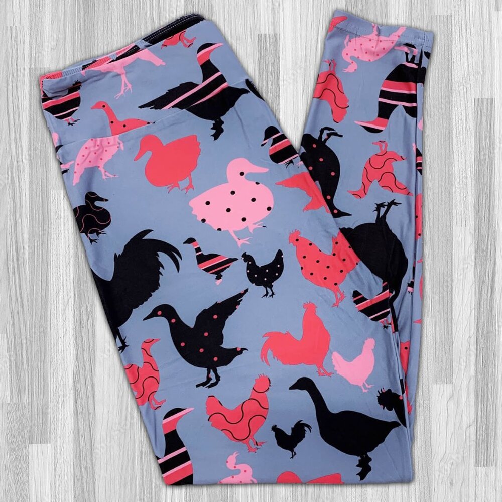 Rustic Charm Farm Print High-Rise Leggings - Coral & Black Countryside Motif